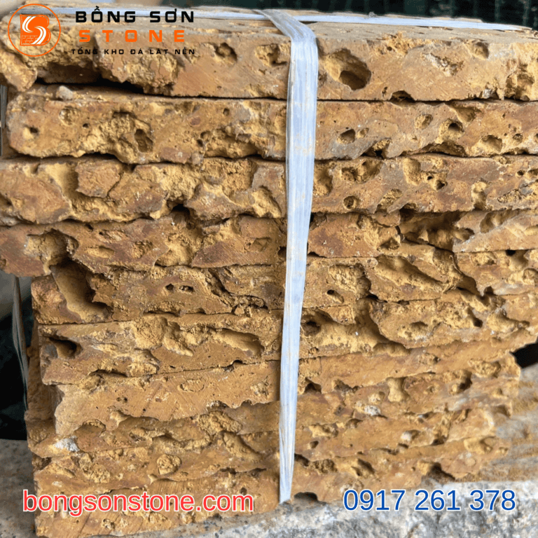 Đá Ong Vàng ốp tường 10x20cm 3 Đá Ong Vàng là loại đá ốp tường có màu sắc tự nhiên, bề mặt lỗ chỗ