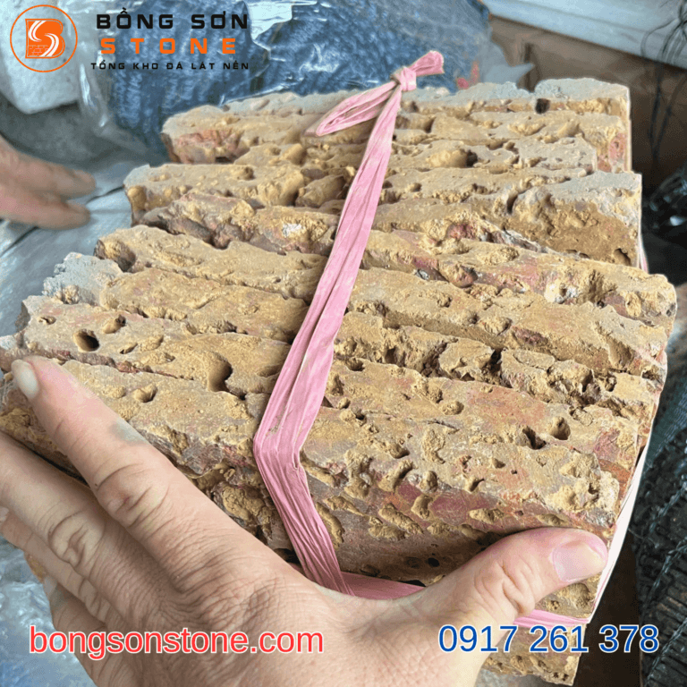 Đá Ong Vàng ốp tường 10x20cm 5 Giá đá Ong Vàng ốp tường phù hợp mọi công trình