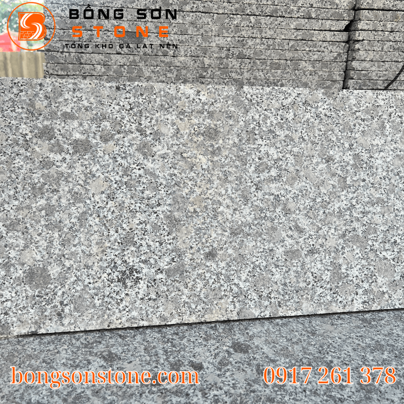 Đá granite tím hoa cà khò mặt 30x60 là đá ốp lát tự nhiên cao cấp