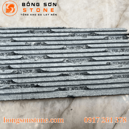 Đá răng lược xám 10x20 ốp tường trang trí