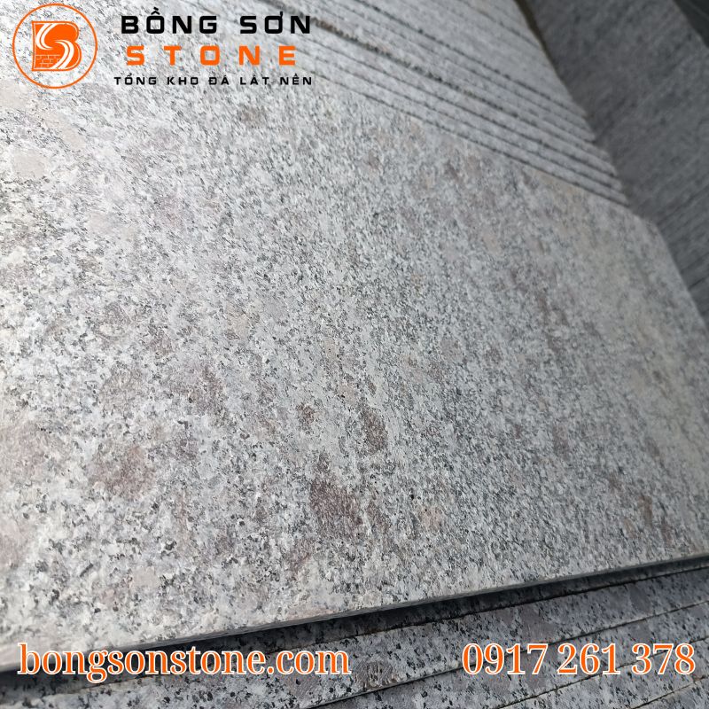 Đá Granite tím Khánh Hòa khò mặt 30x60x2cm – Bền chắc, sang trọng 3 da granite tim khanh hoa kho mat 30x60x2cm 3