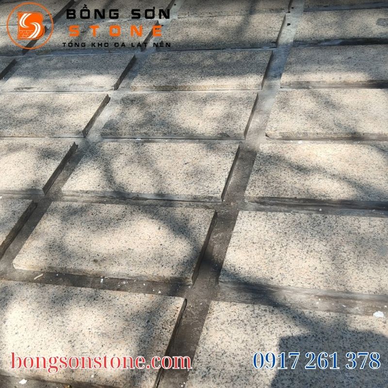 Mẫu đá Granite bền bỉ kèm báo giá đá lát sân vườn tự nhiên tại kho