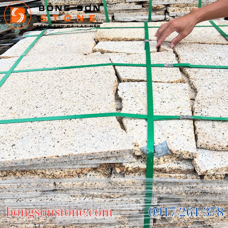 Top 6+ Mẫu Đá Chẻ Ốp Chân Tường Đẹp Được Ưa Chuộng Nhất 3 Đá chẻ ốp chân tường giúp chống ẩm mốc, bền đẹp và phù hợp nhiều không gian kiến trúc.