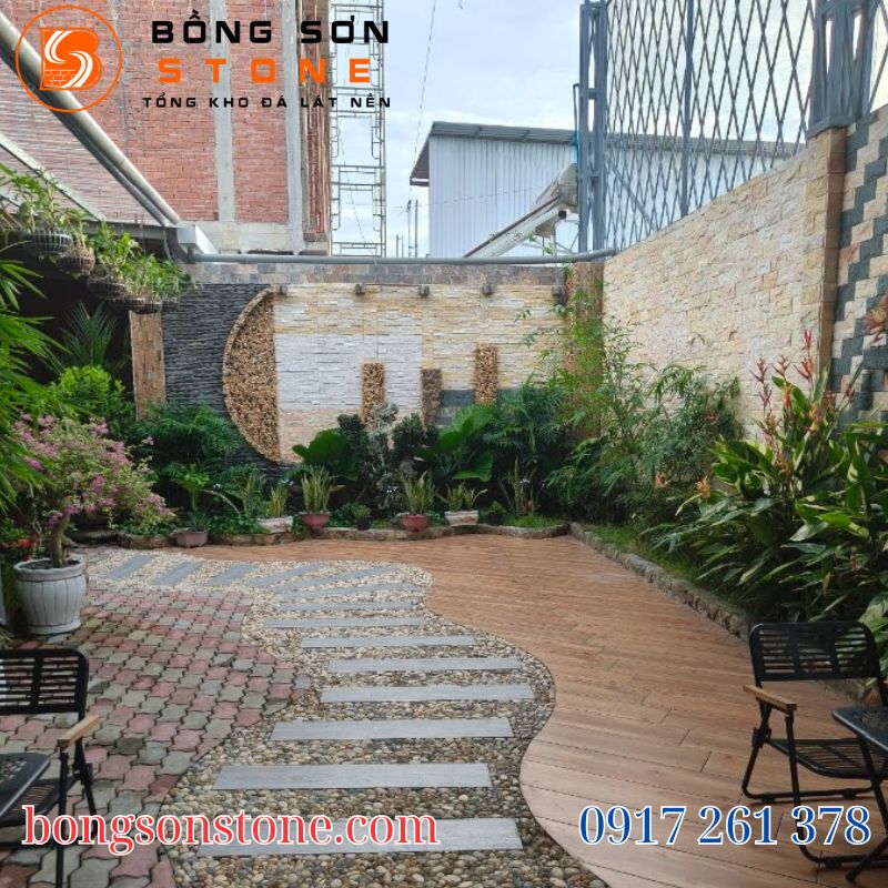 Quy trình thi công đá ốp tường đúng kỹ thuật giúp tăng độ bền và hạn chế bong tróc.