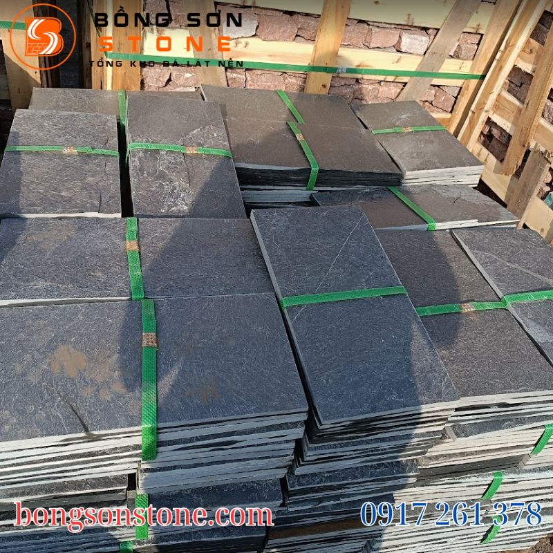 Đá ốp giếng trời Basalt tự nhiên với gam màu hiện đại, tạo không gian sang trọng