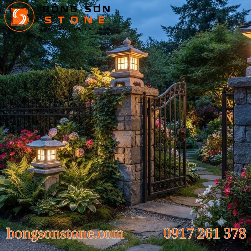 Đèn đá sân vườn nên lắp ở đâu: Vị trí hài hòa với cây cỏ và tiểu cảnh.